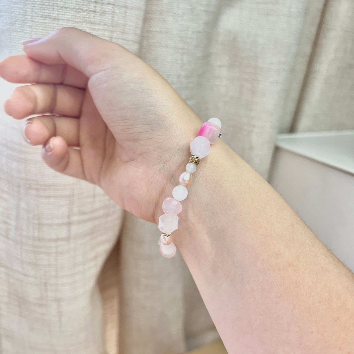 The original design of pentagonal stacked bracelet Natural Rose Quartz Pink Agate Pink Natural Pearls