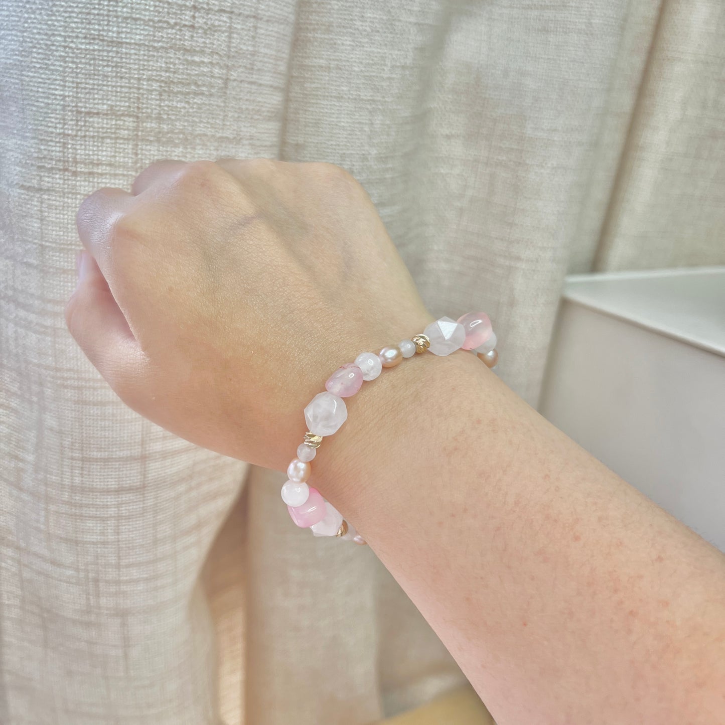 The original design of pentagonal stacked bracelet Natural Rose Quartz Pink Agate Pink Natural Pearls
